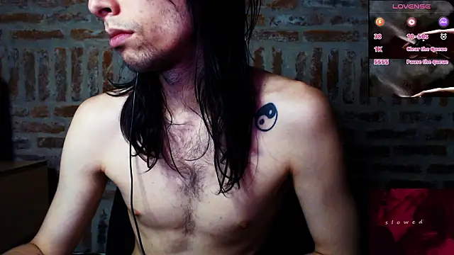 Snapshot of CaramelToy chatting on 01-15-26, 08:56 CaramelToy online show from 01-15-26, 08:56