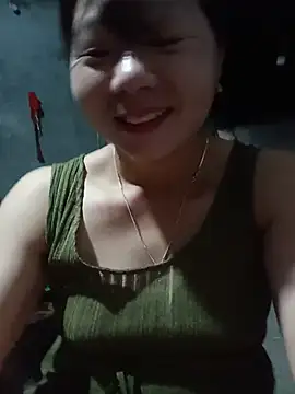 Snapshot of vangkt-cute chatting on 07-05-26, 09:11 vangkt-cute online show from 07-05-26, 09:11