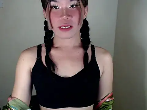 Snapshot of dazzlingcarol chatting on 03-19-26, 11:14 dazzlingcarol online show from 03-19-26, 11:14