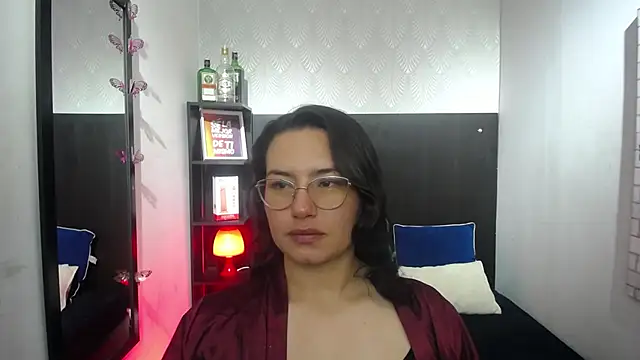 Snapshot of koral_purple chatting on 11-27-25, 03:41 koral purple online show from 11-27-25, 03:41