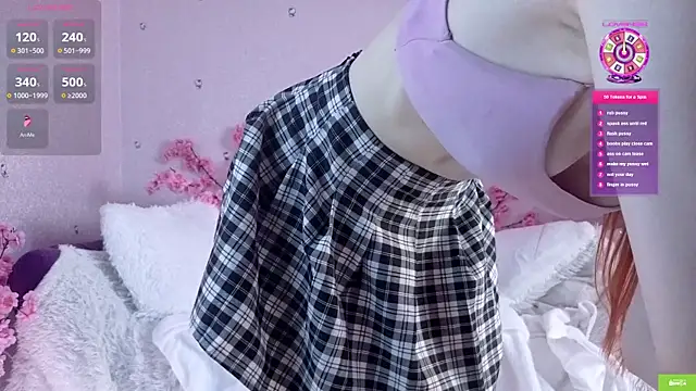 Snapshot of Kitty_gaze chatting on 07-10-26, 02:19 Kitty gaze online show from 07-10-26, 02:19