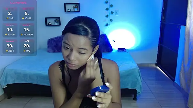 Nikolle sexy online show from 01-06-26, 01:48