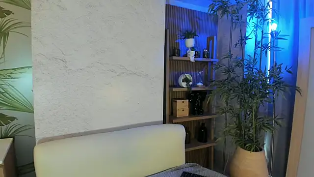 ReiAyanamy online show from 04-06-26, 08:21