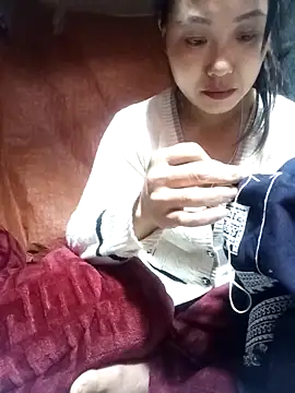 Snapshot of mi_ka_mi chatting on 02-25-26, 02:10 mi ka mi online show from 02-25-26, 02:10