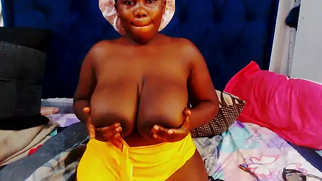 DarkCherryx online show from 01-14-26, 07:14