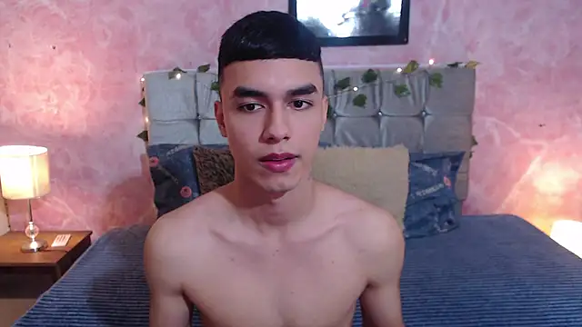 DUVAN MONTES online show from 11-14-25, 01:10