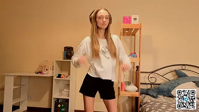 HoaPatton online show from 12-04-25, 11:08