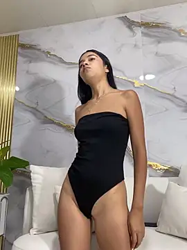 Sophie petite18 online show from 11-27-25, 12:29