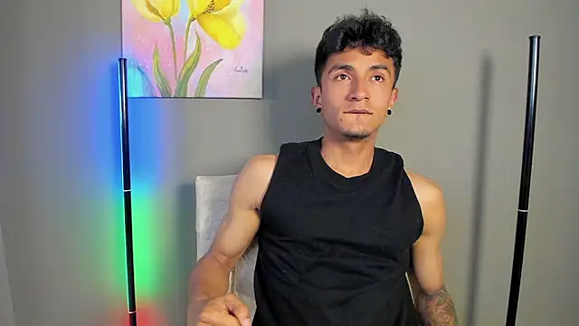 Snapshot of tank_steel chatting on 11-19-25, 09:15 tank steel online show from 11-19-25, 09:15