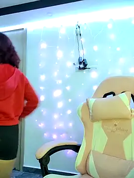 Sarah Lark- online show from 04-10-26, 11:09