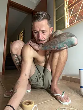 Snapshot of Lucasjandre chatting on 01-19-26, 09:46 Lucasjandre online show from 01-19-26, 09:46