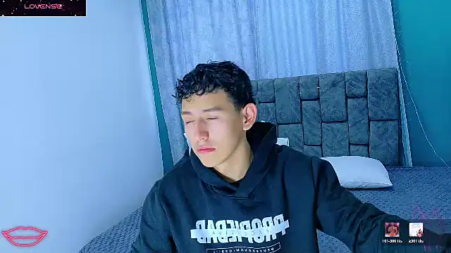 FelipeGonzalezz online show from 01-14-26, 12:44