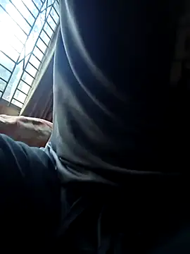 Snapshot of Ragner-6_9 chatting on 12-05-25, 10:13 Ragner-6 9 online show from 12-05-25, 10:13