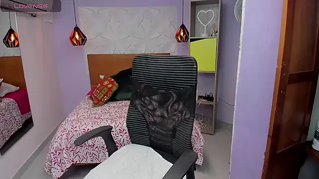 Amber Ribera online show from 01-07-26, 12:51