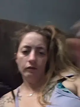 Snapshot of sexxxilexxxi44 chatting on 11-27-25, 12:13 sexxxilexxxi44 online show from 11-27-25, 12:13