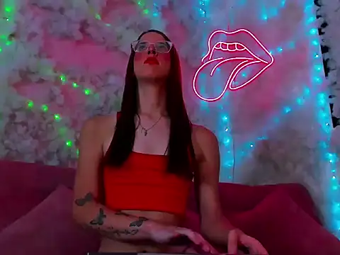 ivy ary online show from 11-19-25, 07:47