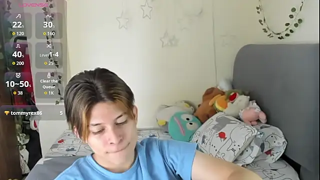 Snapshot of Felix_kitty chatting on 11-20-25, 07:57 Felix kitty online show from 11-20-25, 07:57