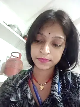 Snapshot of Mohnicute chatting on 04-28-26, 07:19 Mohnicute online show from 04-28-26, 07:19