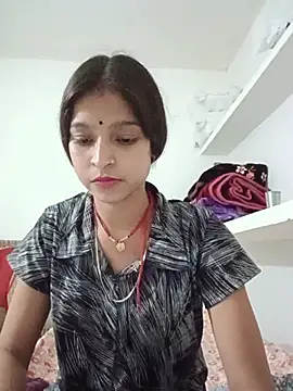 Snapshot of Mohnicute chatting on 05-16-26, 09:17 Mohnicute online show from 05-16-26, 09:17