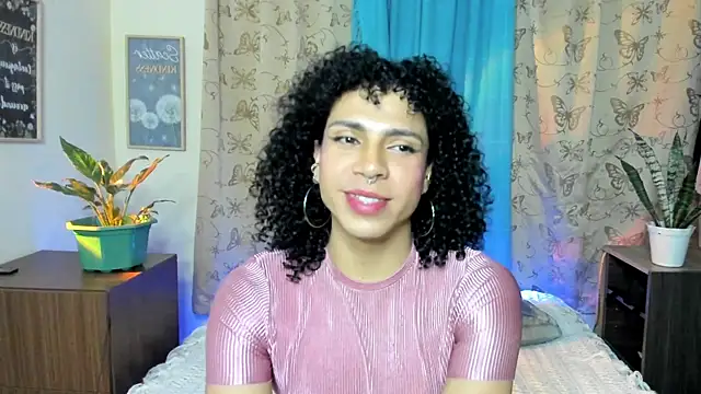 Angel White25 online show from 12-17-25, 05:46