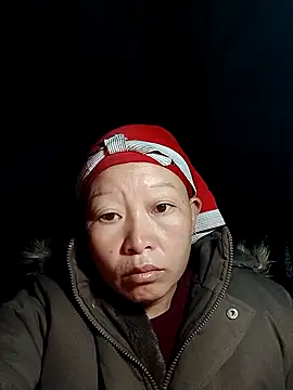 girl-hot2x online show from 12-19-25, 07:32