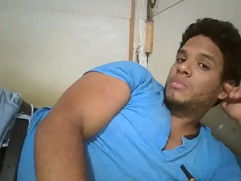 Snapshot of josecamsex27 chatting on 02-07-26, 03:21 josecamsex27 online show from 02-07-26, 03:21