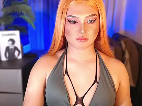 Snapshot of UrGoddess_Sofia chatting on 02-07-26, 11:41 UrGoddess Sofia online show from 02-07-26, 11:41