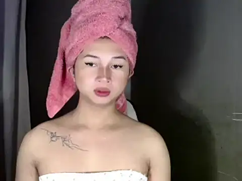 reyalicious69xx online show from 03-04-26, 04:46