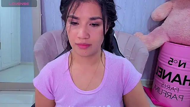 Violetta jhonson a online show from 02-10-26, 03:43