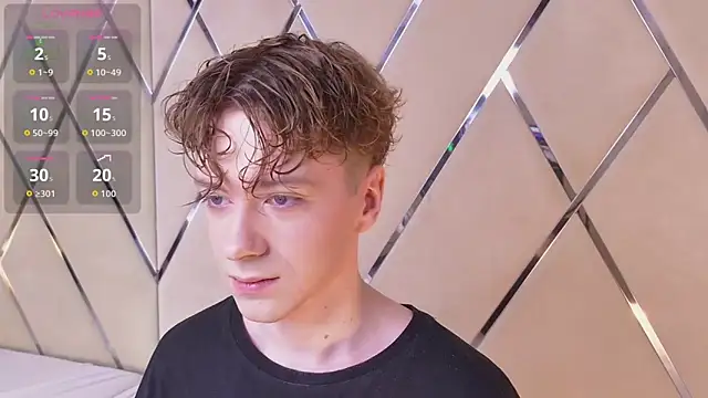 Snapshot of Paul_Holt chatting on 02-20-26, 08:31 Paul Holt online show from 02-20-26, 08:31