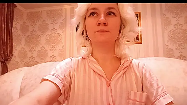 Snapshot of KyokoAck chatting on 11-23-25, 03:01 KyokoAck online show from 11-23-25, 03:01