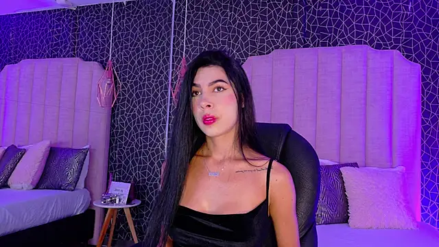 IrisDeLaVega  online show from 05-07-26, 01:49