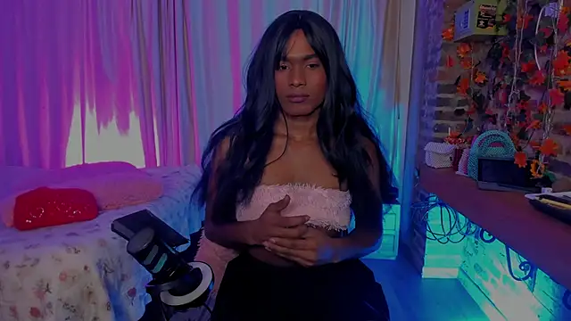 LaGoldenBitch online show from 02-19-26, 10:44