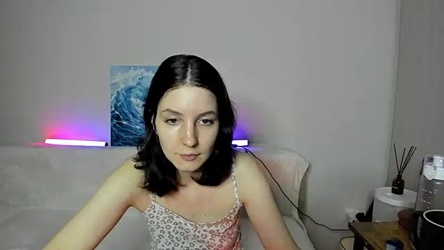 Snapshot of v_crizis324 chatting on 11-27-25, 01:24 v crizis324 online show from 11-27-25, 01:24