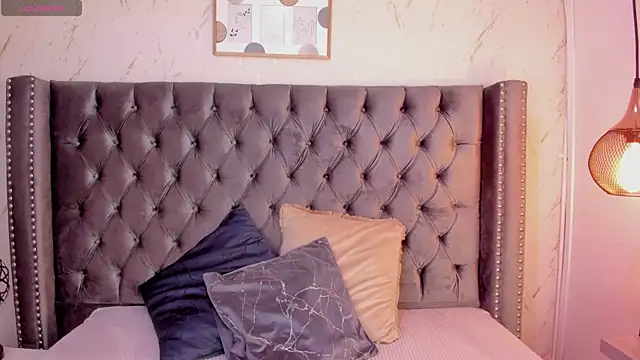 Kate Winslet  online show from 01-13-26, 01:49