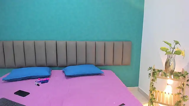 Snapshot of AzucenaBigAss chatting on 11-24-25, 08:41 AzucenaBigAss online show from 11-24-25, 08:41