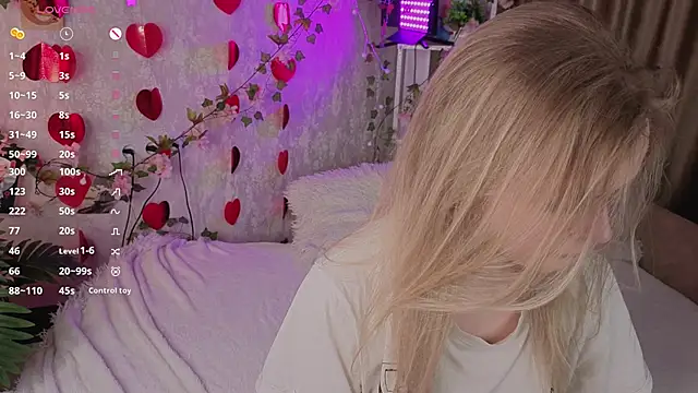 MicheleHonas online show from 02-25-26, 04:05