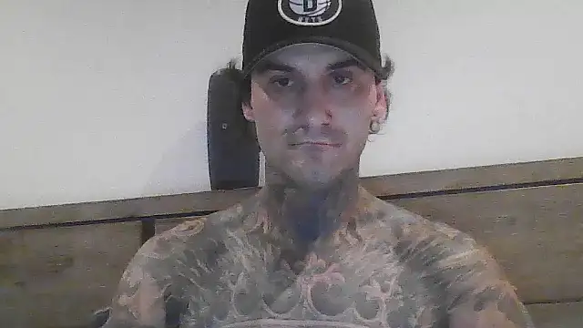 Snapshot of tattsNcock chatting on 11-24-25, 05:12 tattsNcock online show from 11-24-25, 05:12