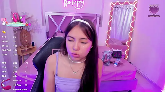 ISABELA TAY online show from 11-18-25, 12:42