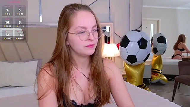 Snapshot of MadisonSmitt chatting on 07-19-26, 05:11 MadisonSmitt online show from 07-19-26, 05:11