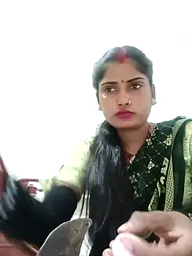 Pushpa hotty online show from 12-20-25, 02:40