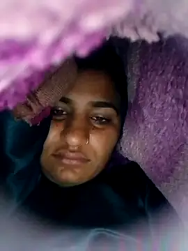 Kumari gairl online show from 12-19-25, 01:01