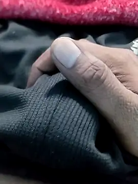 Snapshot of yourcharm4593 chatting on 11-26-25, 05:19 yourcharm4593 online show from 11-26-25, 05:19