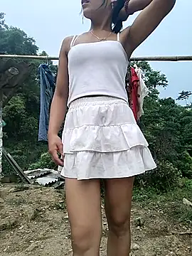Snapshot of gugu0022 chatting on 07-15-26, 10:42 gugu0022 online show from 07-15-26, 10:42