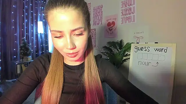 Aurora Glow21 online show from 03-12-26, 12:33