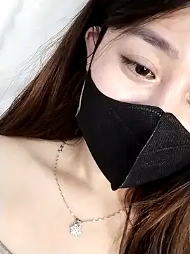 MiCandy-Lovee online show from 11-15-25, 06:15