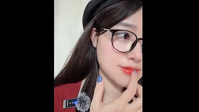 MiCandy-Lovee online show from 11-24-25, 06:29