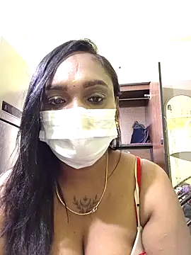 Snapshot of Dharshini98 chatting on 02-03-26, 01:15 Dharshini98 online show from 02-03-26, 01:15