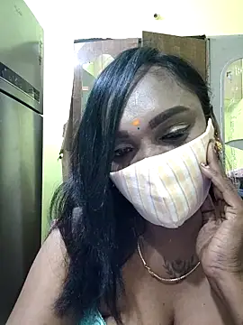 Snapshot of Dharshini98 chatting on 02-28-26, 08:32 Dharshini98 online show from 02-28-26, 08:32