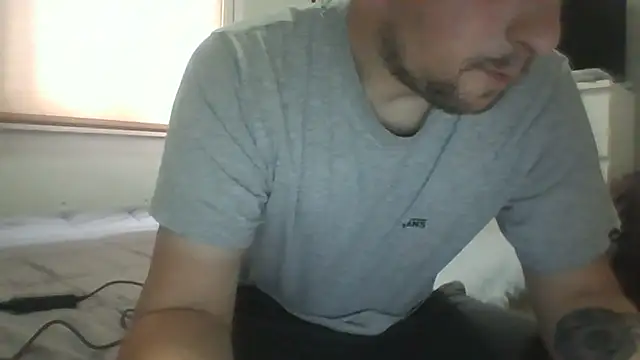 JtkoH2204 online show from 06-25-26, 11:37